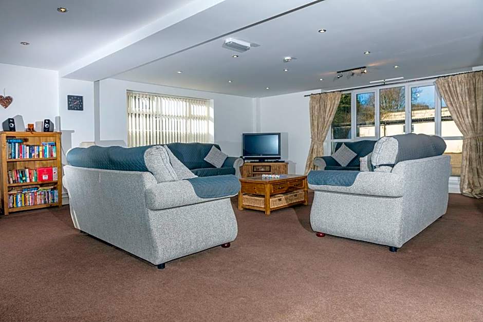 Whitton Lodge Business Vat inc