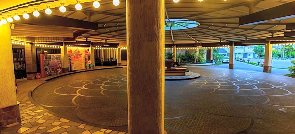 Crown Victoria Hotel Tulungagung