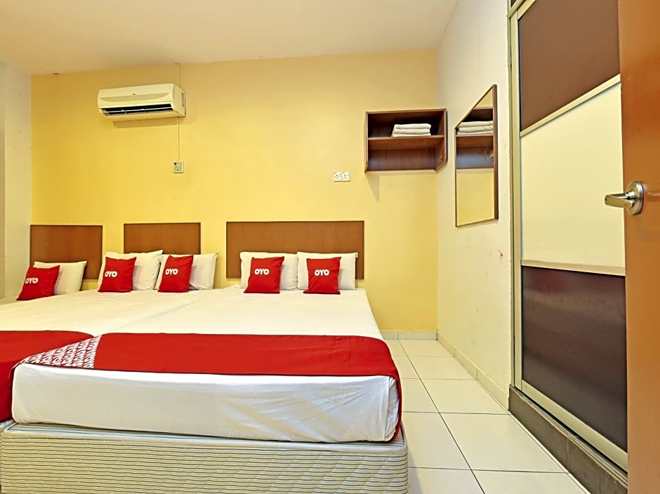 OYO 582 HOTEL WALK INN