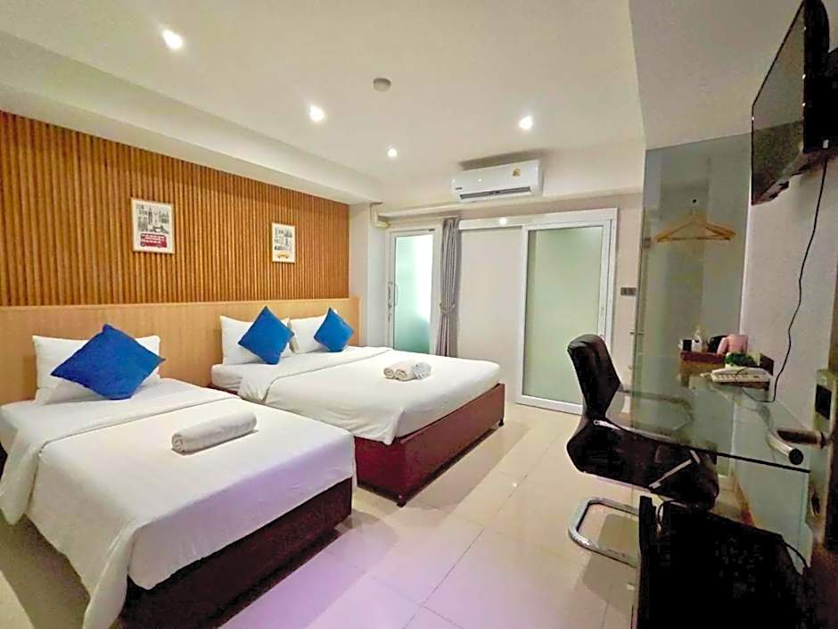 Blue Orchids Hotel