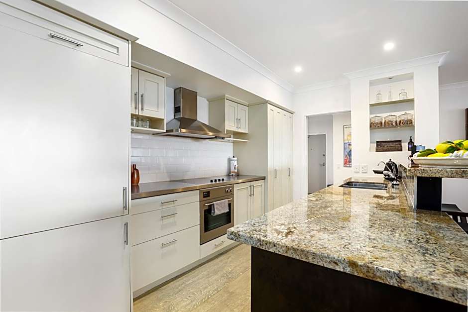 Auckland Waterfront Serviced Apartments on Prince's Wharf