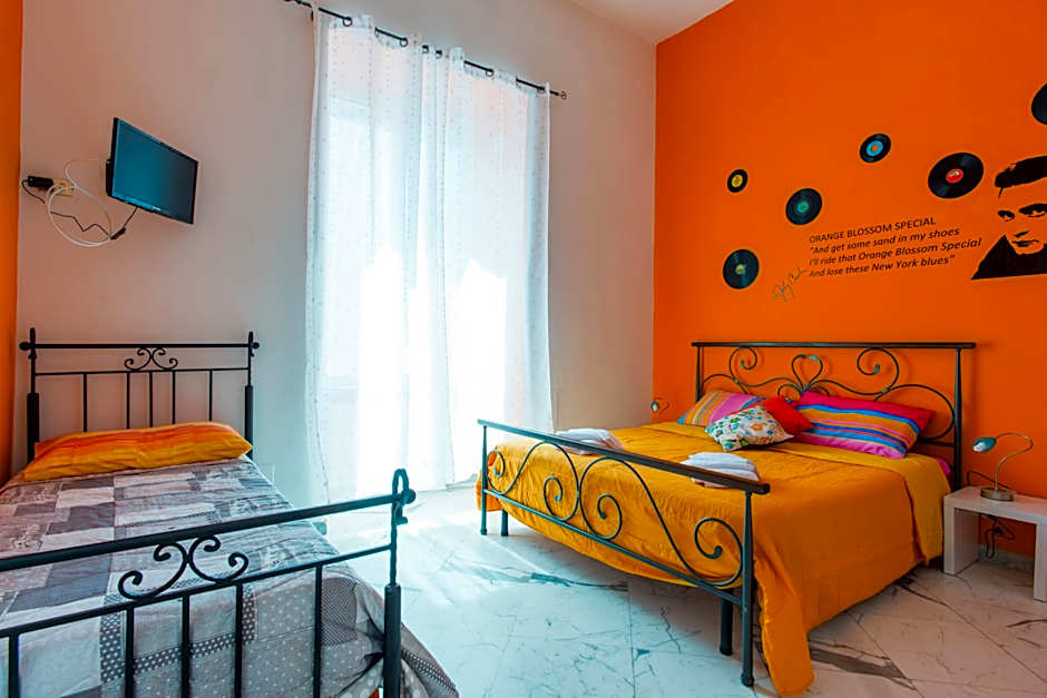 Orange Room — 7 fotoğraftan 1. fotoğraf