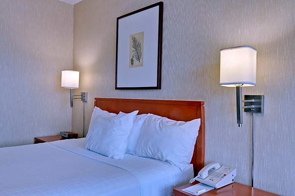 Vagabond Inn Executive Old Town