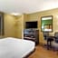 Studio 6 Suites Seattle Kent WA