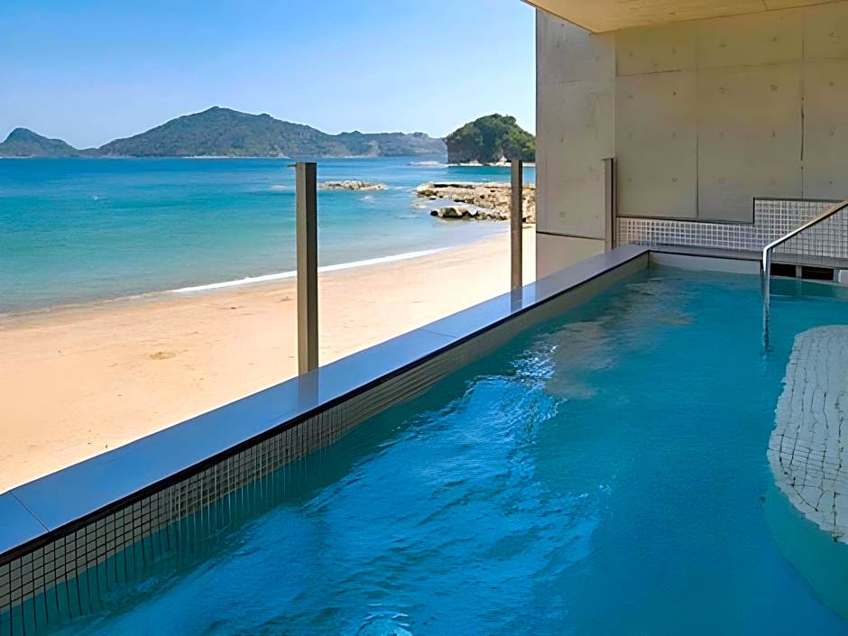 Nichinankaigan Nango Prince Hotel