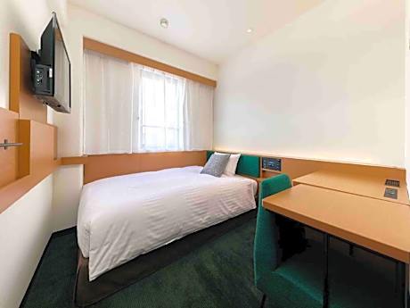 Semi Double bed Room-Smoking