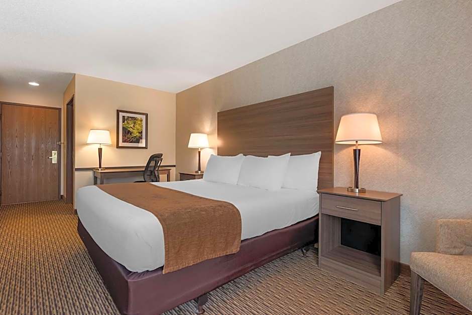 Best Western Spooner Riverplace