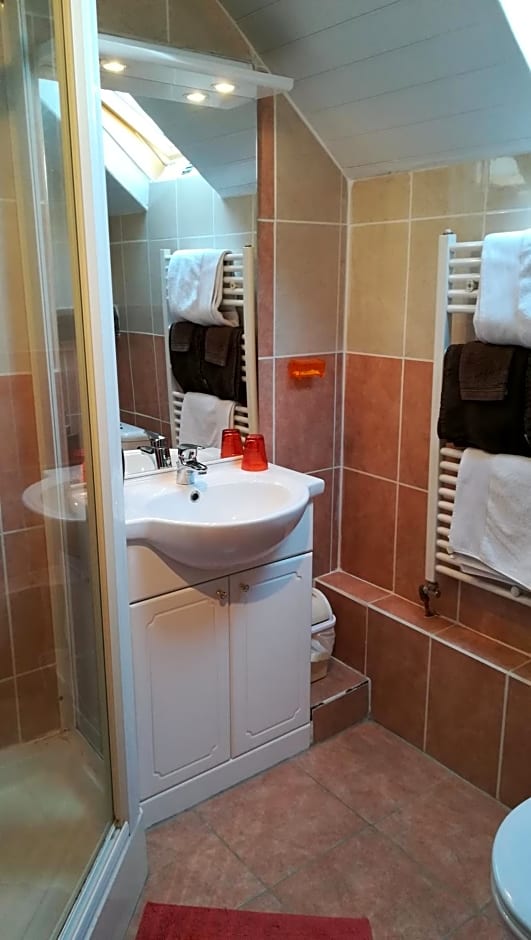 La Ferme de l'isle et sa Roulotte