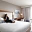 Courtyard By Marriott London City Airport