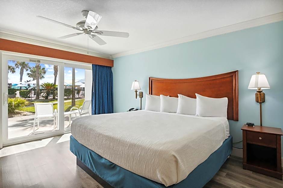 Seahorse Oceanfront Inn