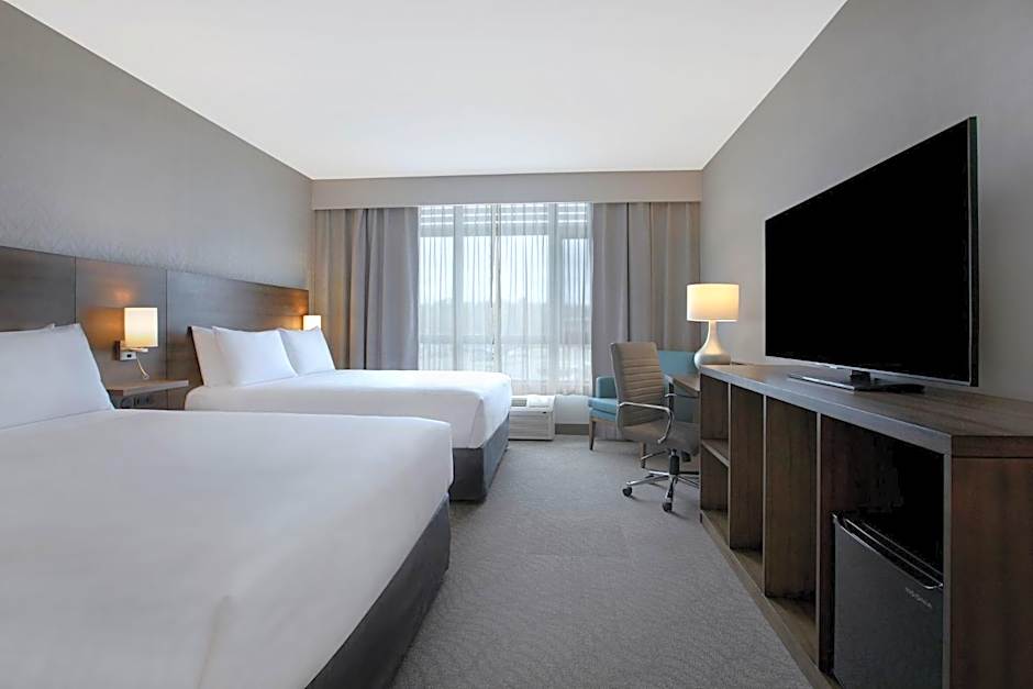 Great Blue Heron Hotel