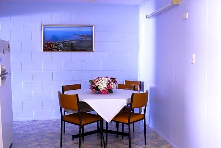 Sky View Units Bowen