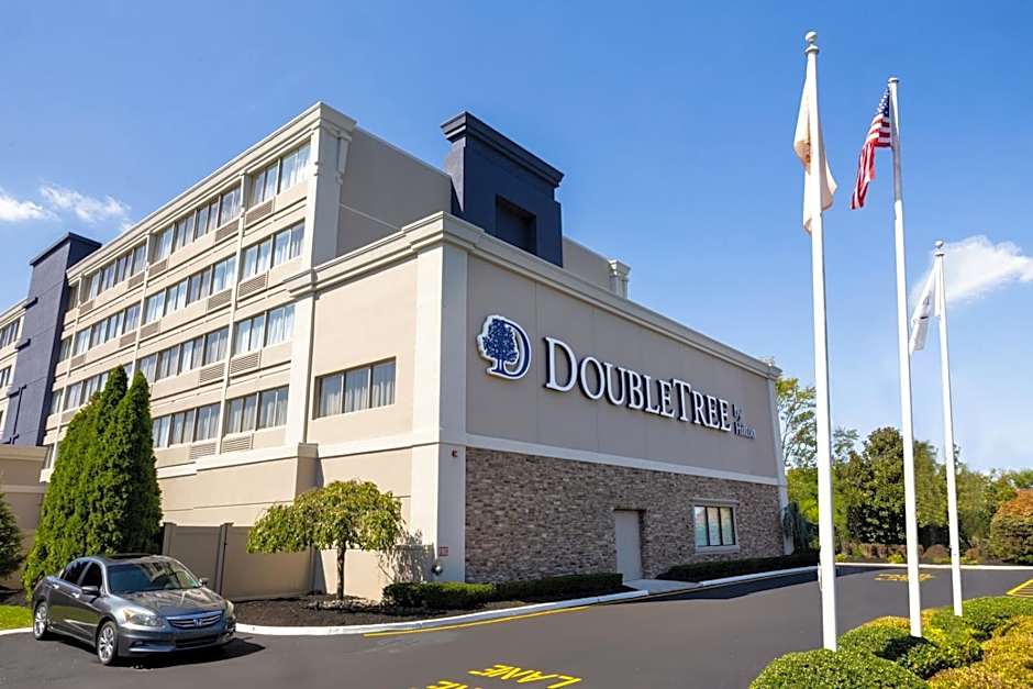 DoubleTree By Hilton Tinton Falls Eatontown