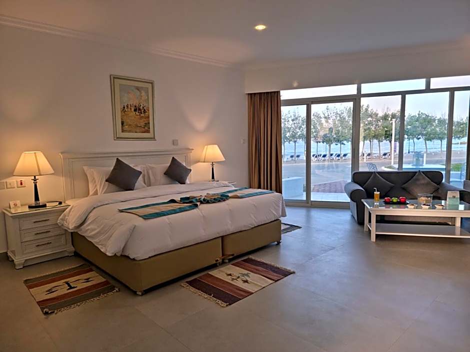 Photo 1 of 6 of Executive Suite