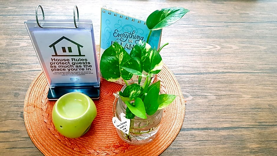 CROSSROADS HOSTEL MANILA