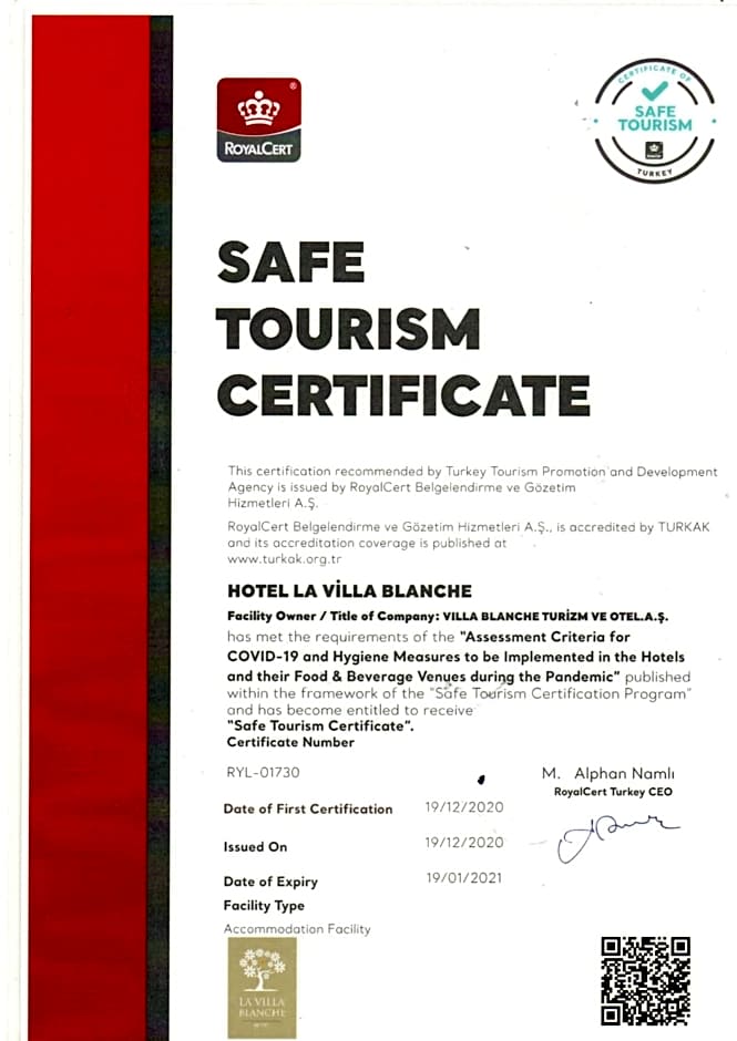 Villa Blanche Hotel SPA & Garden Pool