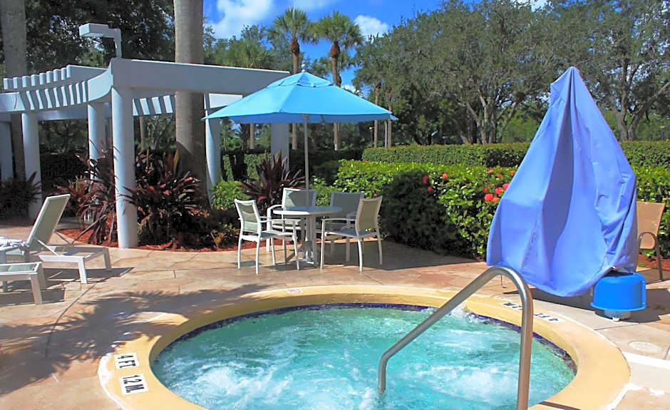 Hilton Boca Raton Suites