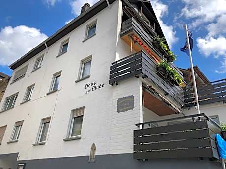 Ferienwohnungen Haus zur Linde