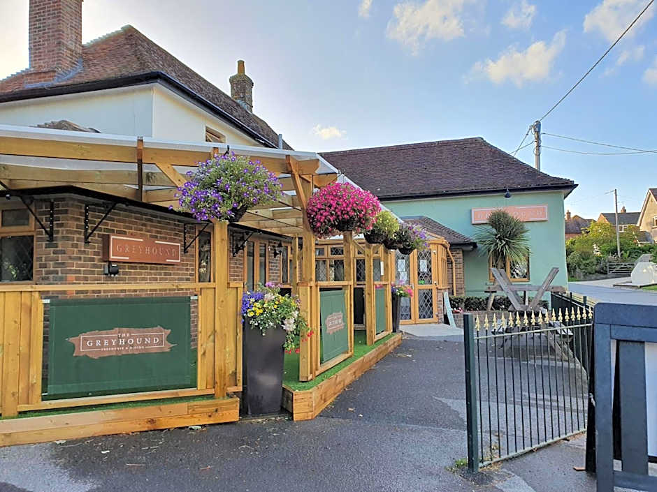 Greyhound Inn