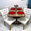 La Luna Premium Deluxe Apartment with Pool & Jacuzzi, Bikes and Secured Parking
