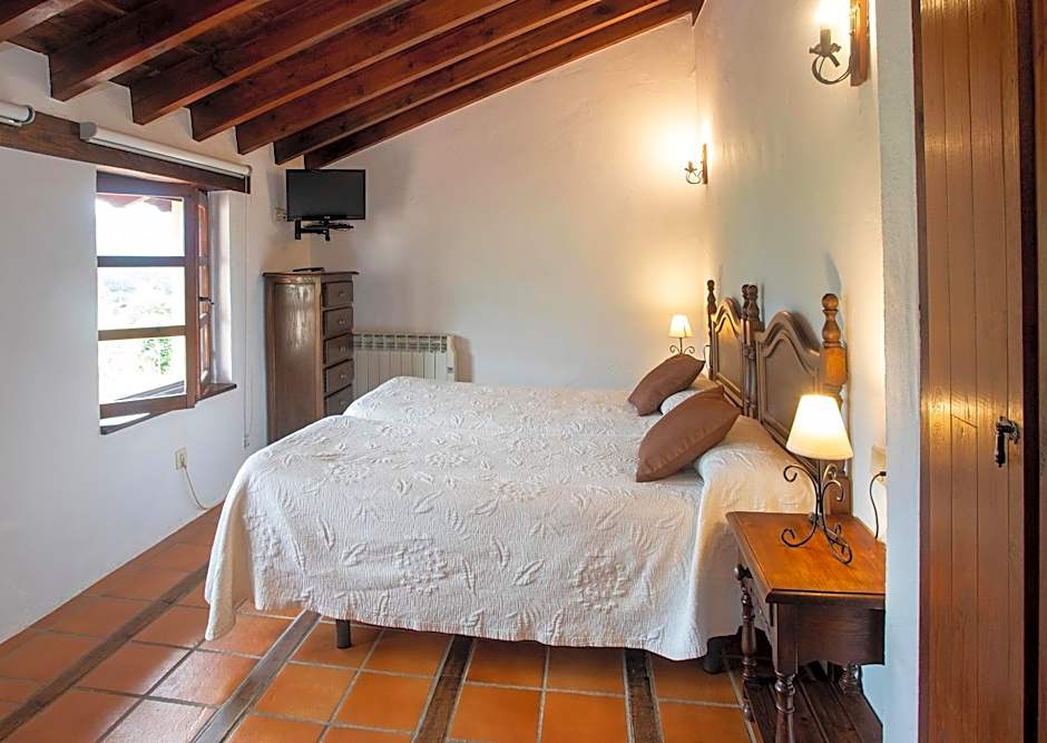 Hotel Rural Valleoscuru