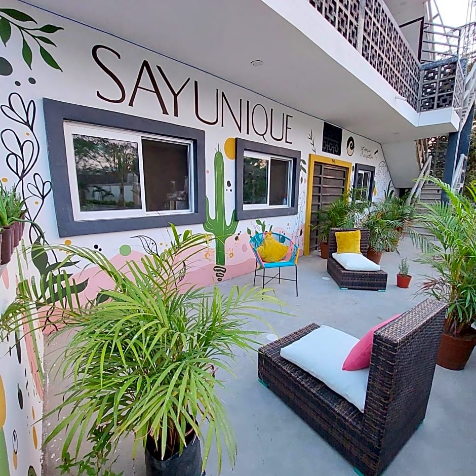 Sayunique Hostel