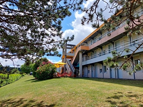 The Originals Access, Hotel Saintes Recouvrance