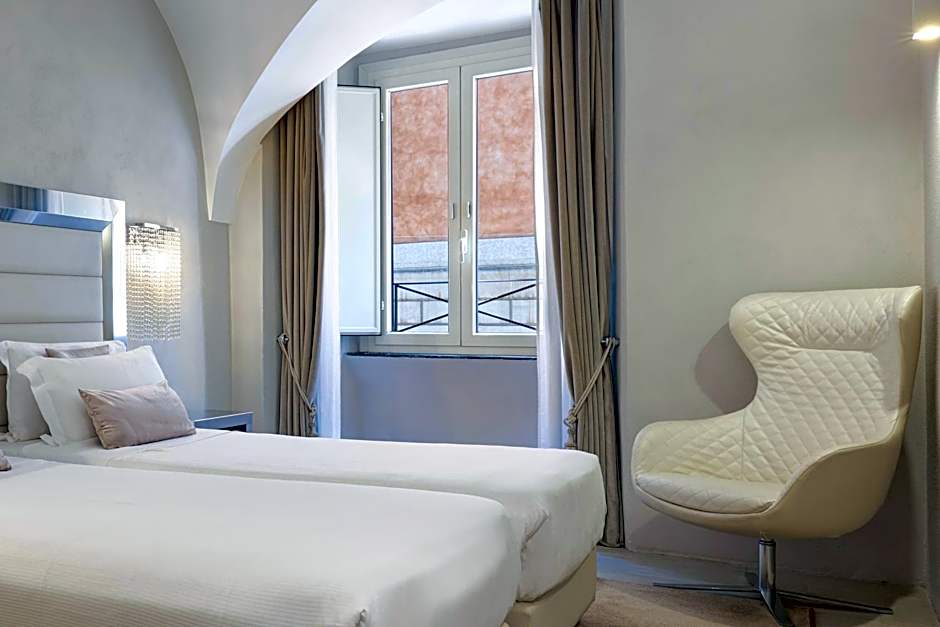 Terrace Pantheon Relais