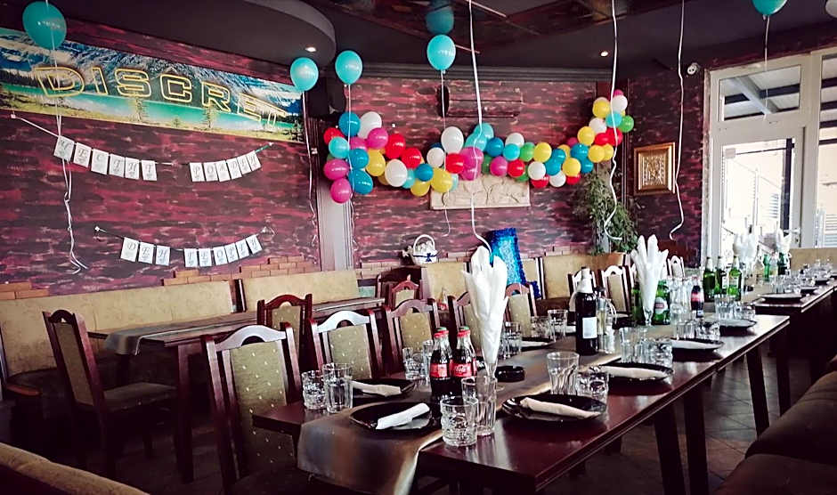 Discret Hotel & Restaurant