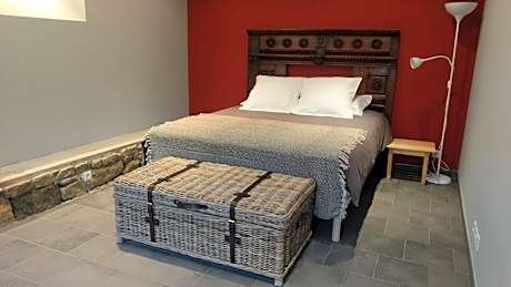 Three-Bedroom Deluxe Apartment