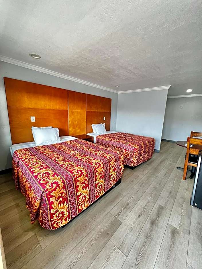 Aqua Inn Motel