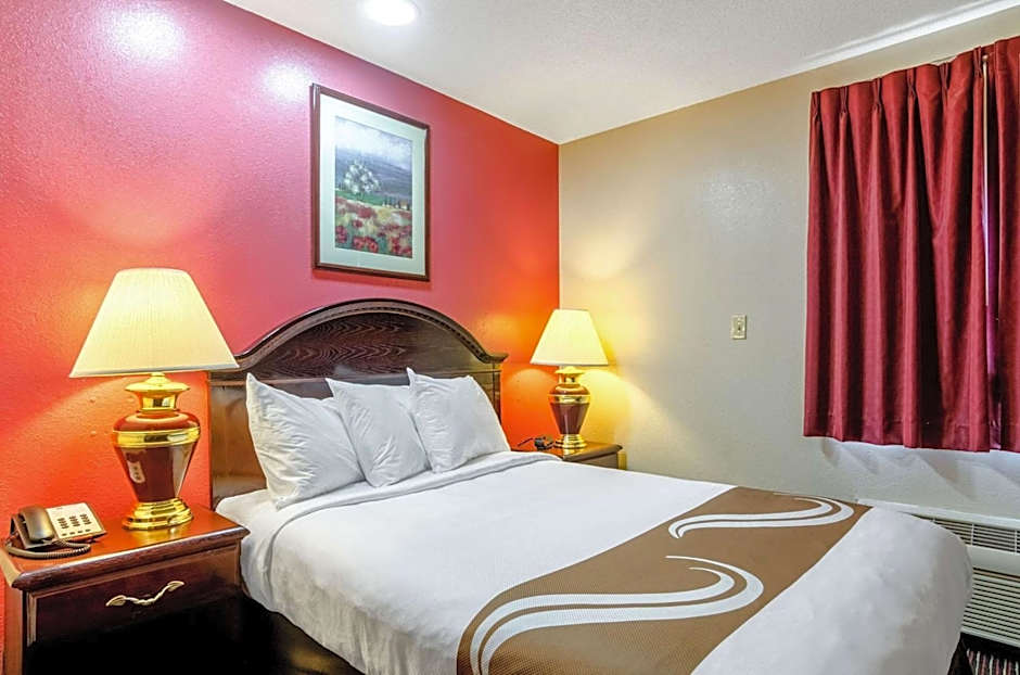 Quality Inn South
