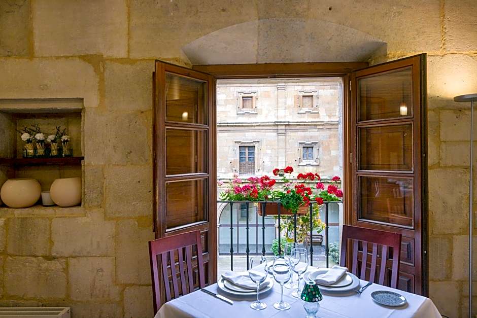 Hotel Real Colegiata San Isidoro