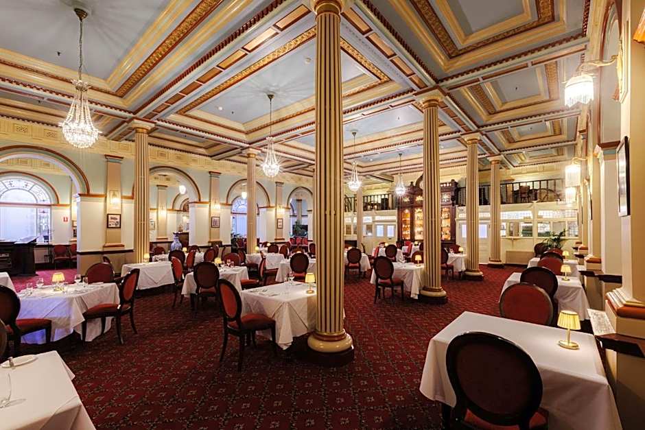 Carrington Hotel