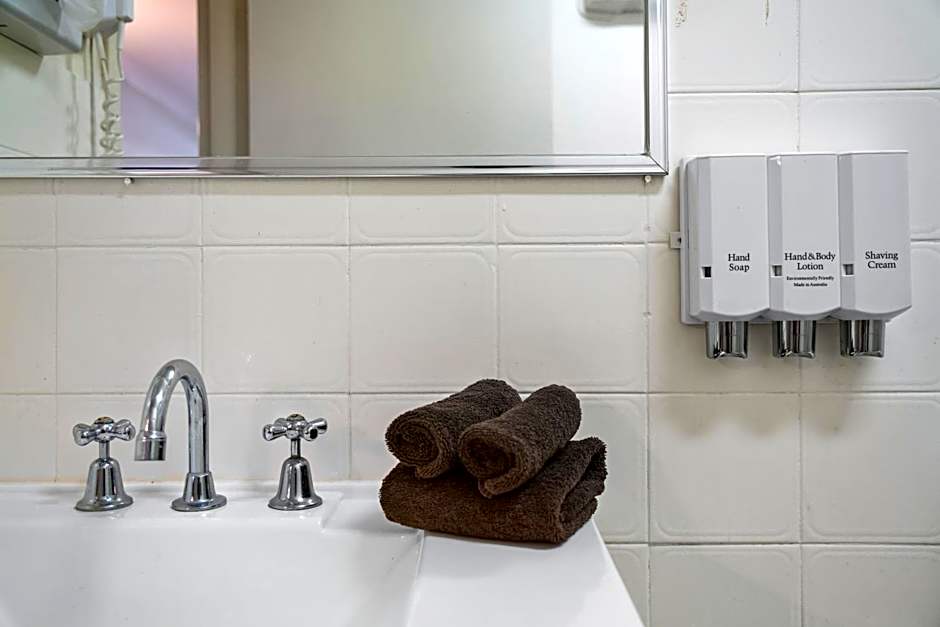 Garden City Motor Inn