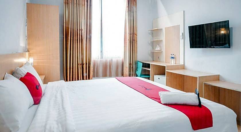 T-One Hotel
