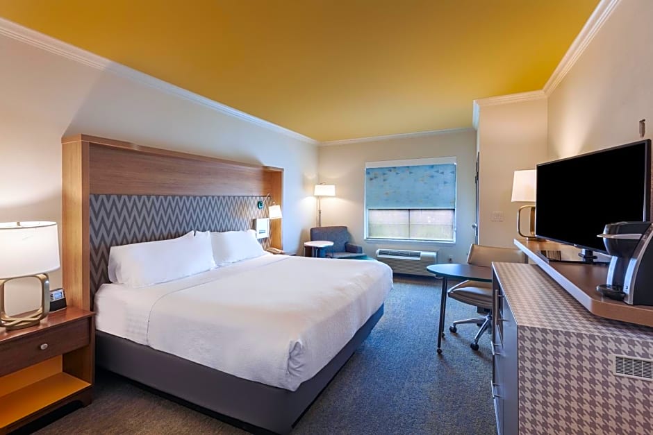 Holiday Inn & Suites McKinney - N Allen, an IHG Hotel