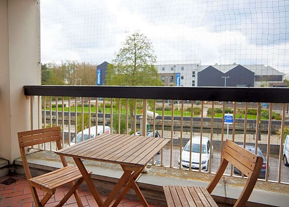 Bell by Greene King Inns