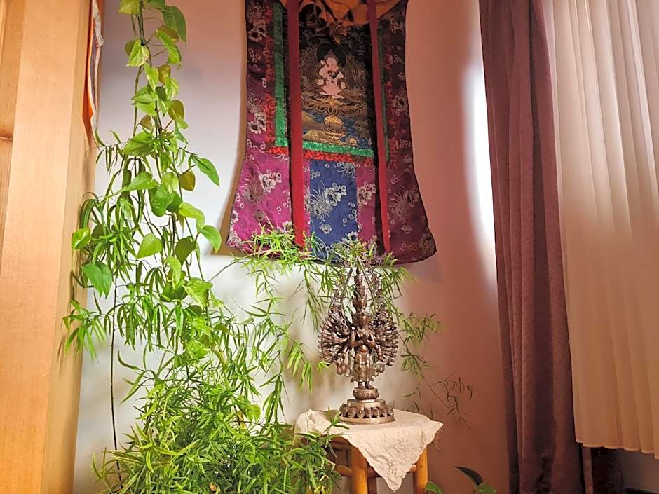 Seminarhaus Arya Maitreya