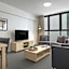 Oaks Brisbane River City Suites