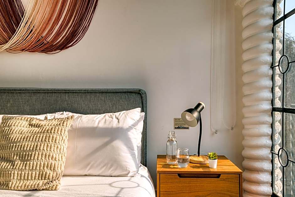 Santa Casa by Tasman