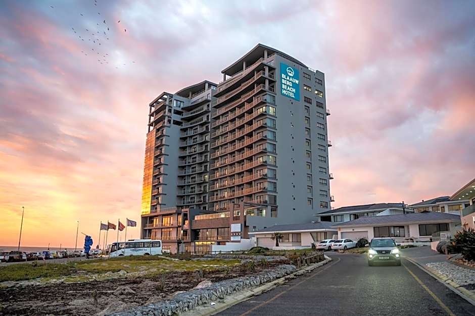 Photo 1 of 50 of Blaauwberg Beach Hotel