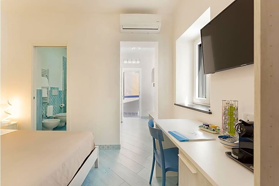 Poseidonia Rooms