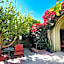 Los Arboles Hotel