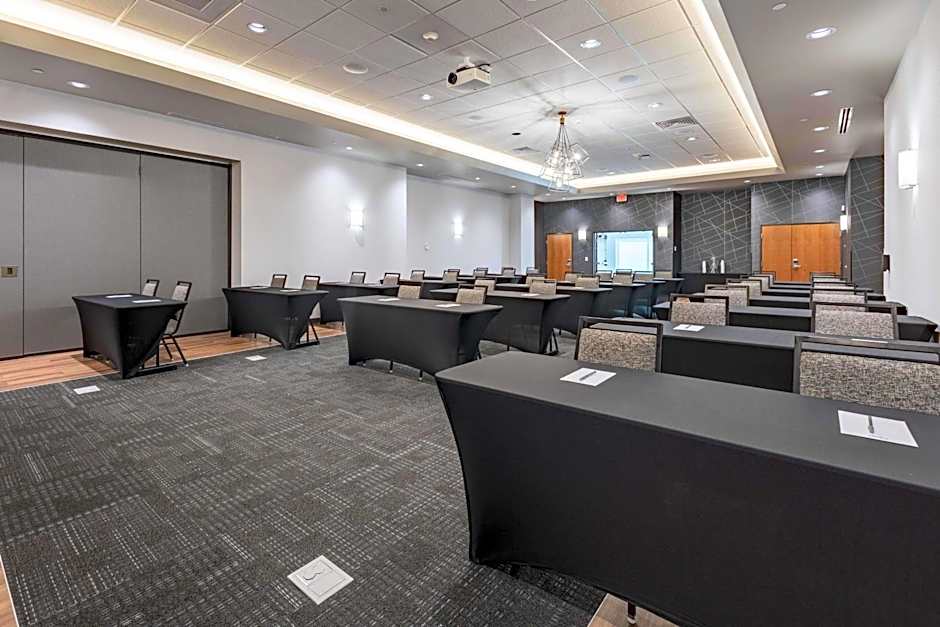 Drury Plaza Hotel Savannah Pooler – Pooler, GA