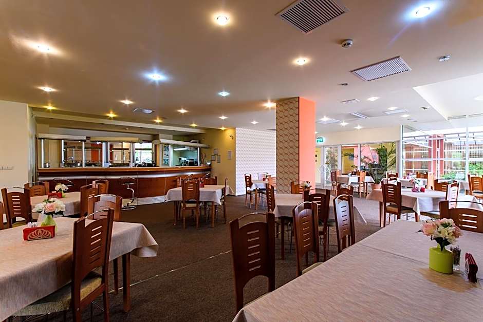 Hotel Torontal