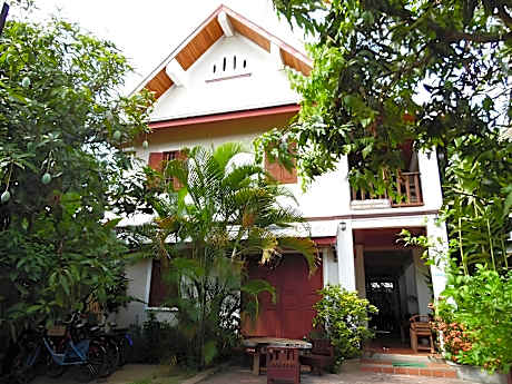 Golden Sun Boutique Hotel