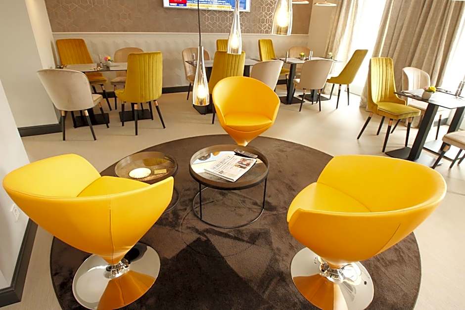 Amelie No 1 Hotel & Appartements