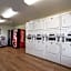 HomeTowne Studios Seattle - Kent/Des Moines