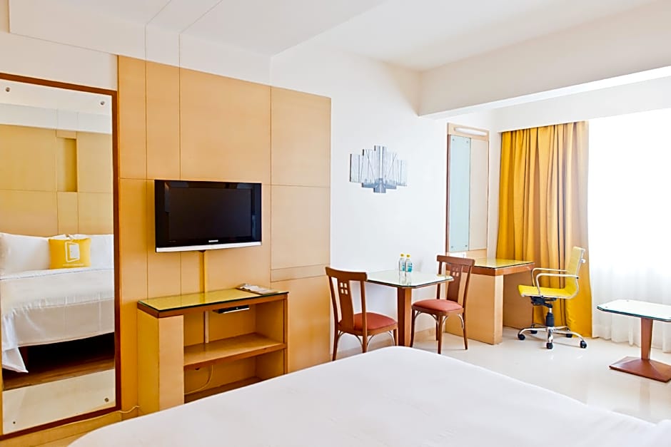 Bloom Hotel - Indiranagar